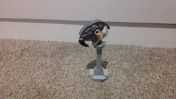 Collectable Bird Heads: Peregrine Falcon