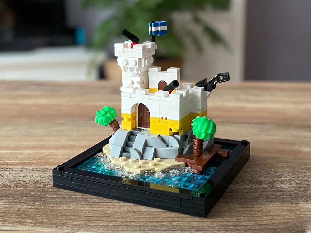 Lego Micro Eldorado Fortress
