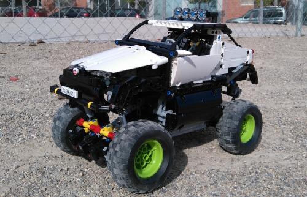 Lego 4x4 Pickup N1