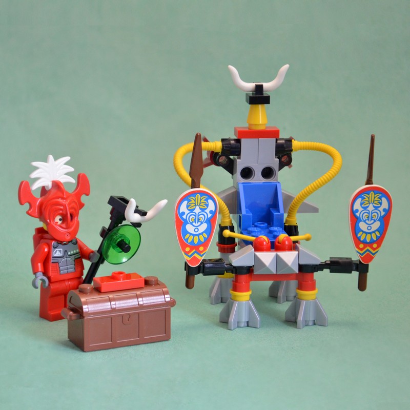 Lego King Kahuka's Surface Hopper