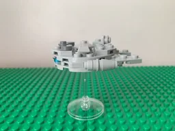 Micro Millennium-Falcon