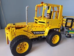 42114 alt Tractor + trailer