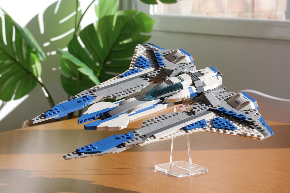 Lego Mandalorian Death Watch Gauntlet fighter
