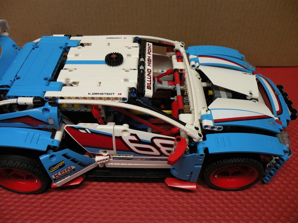 Lego 42077 Rally Car functional steering wheel with tilt