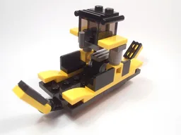 31041 Ferry & a Micro Car
