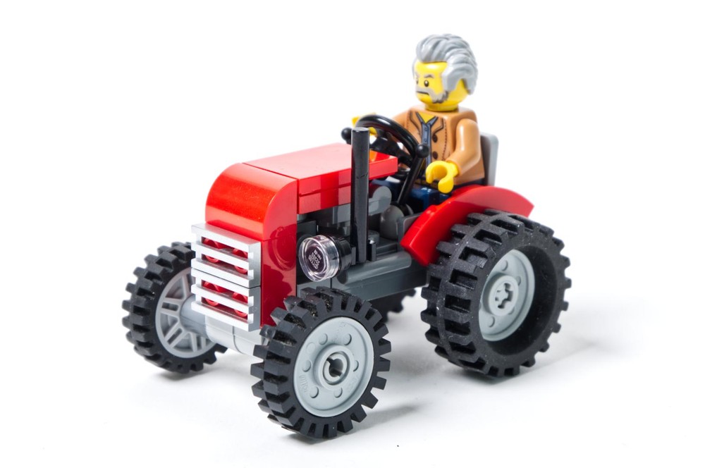 Lego Classic tractor minifig scale