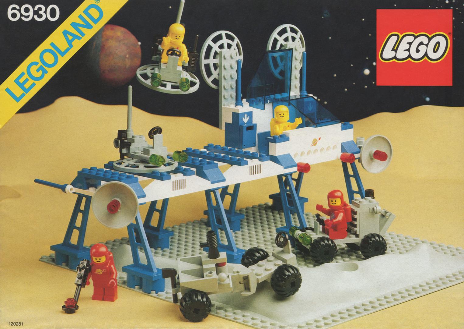 Lego Space Supply Station