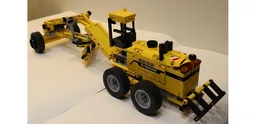 Grader CAT 24M