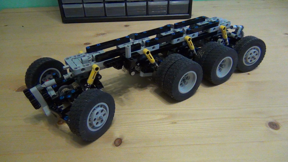 Lego Technic truck chassis 8x8