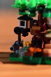 Micro Tree House