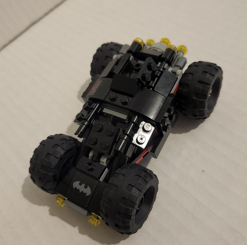Lego The Tumbler Armored Car