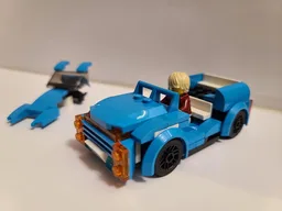 60285 OLDTIMER 4X4 CAR with SPACESHIP