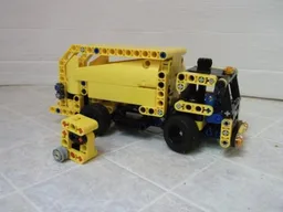 Garbage Truck city scale