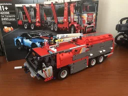 42098: Airport Fire Truck