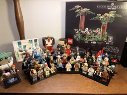 Minifigure Stand