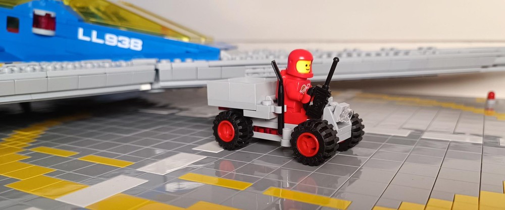 Lego LL938 Super Galaxy Explorer Car - Samples Car