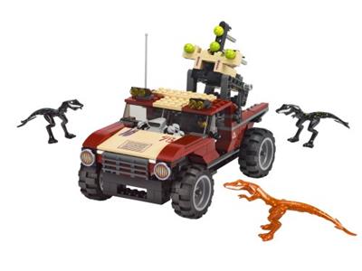 Lego Fire Hammer vs. Mutant Lizards