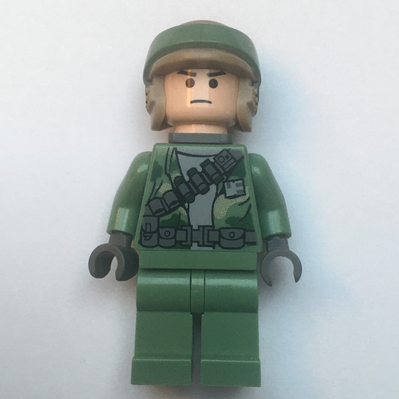Lego Rebel Trooper in Endor Uniform, Sand Green Legs, Black Eyes, Neck Bracket