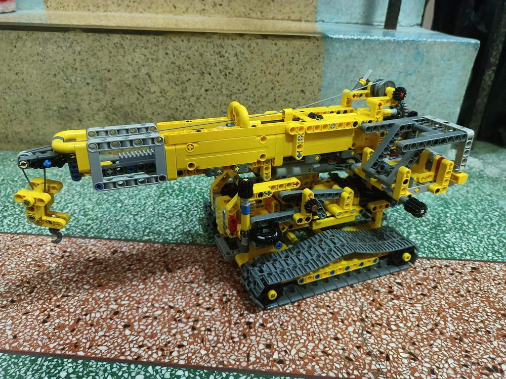 Lego 42097 - Tracked Mobile crane
