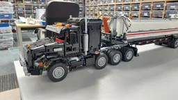 Mack Granite GU813