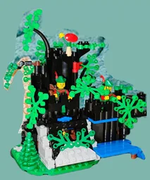 40567: Camouflaged Outpost