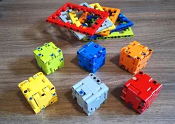 Happy Cubes in Technic
