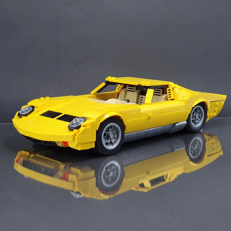 Lego Lamborghini Miura P400 SV
