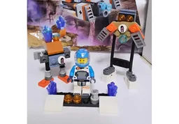 30663 TWO ROBOTS