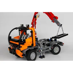 Multicar 4x4 and Crane module