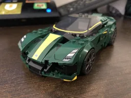 76907 Aston Martin Supper Leggera