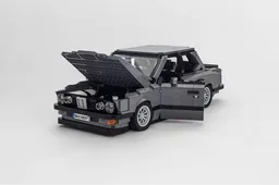 BMW M5 E28 Dark Bluish Gray