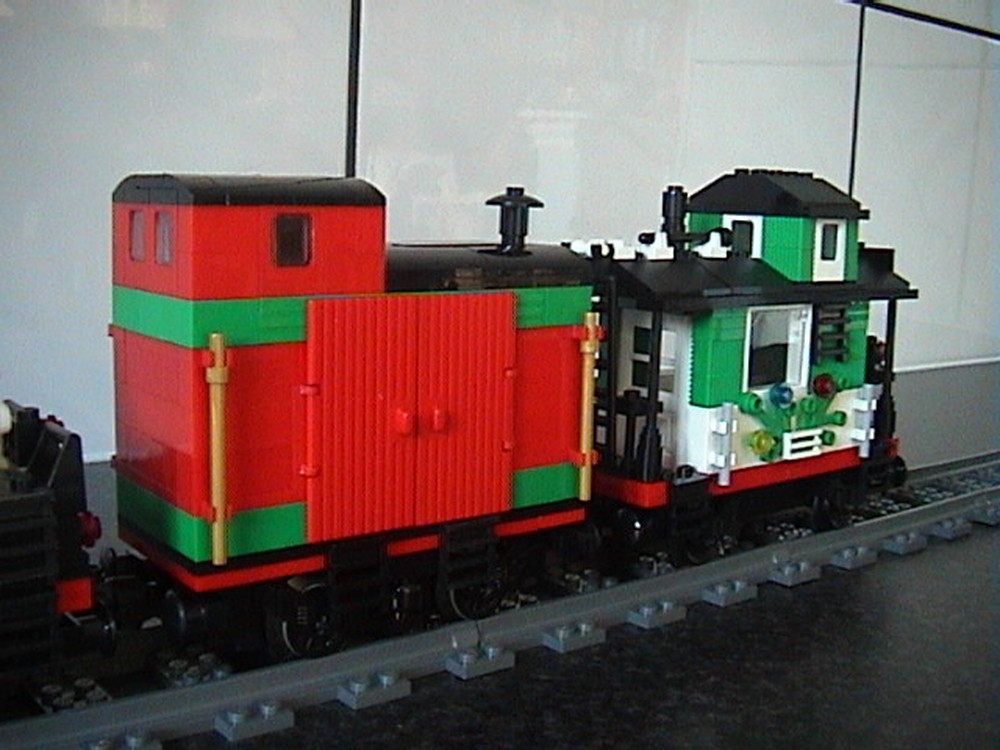 Lego Motorised RC Bagagewagon for Seasonal trains 10173 + 10254