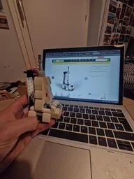 31134 Rocket with crawler launchpad