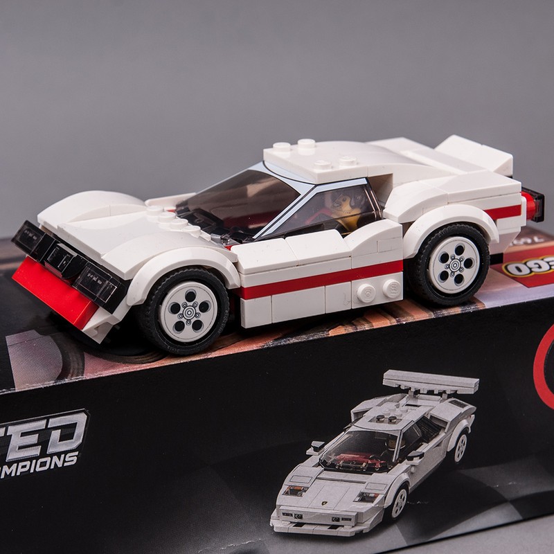 Lego 76908 Restomod Car