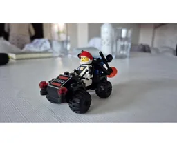 (6831) Signal Interceptor
