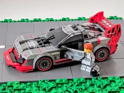 Mod of „Audi S1 e-tron quattro" from LEGO Speed Champions Set 76921
