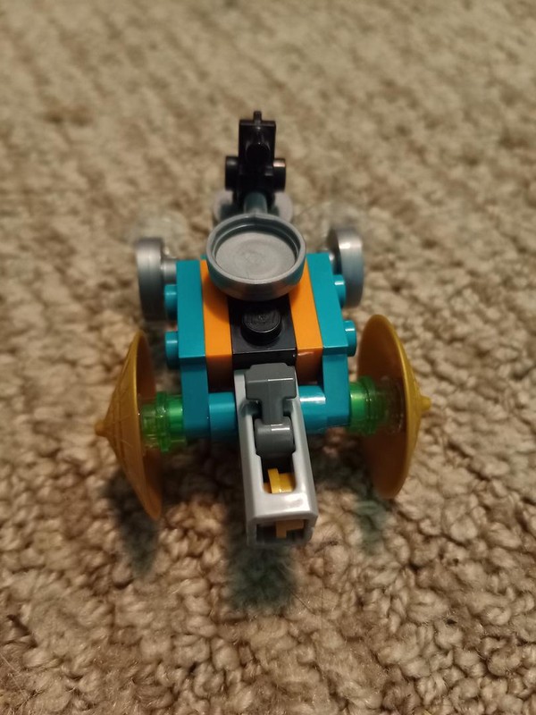 Lego Cobra hover car