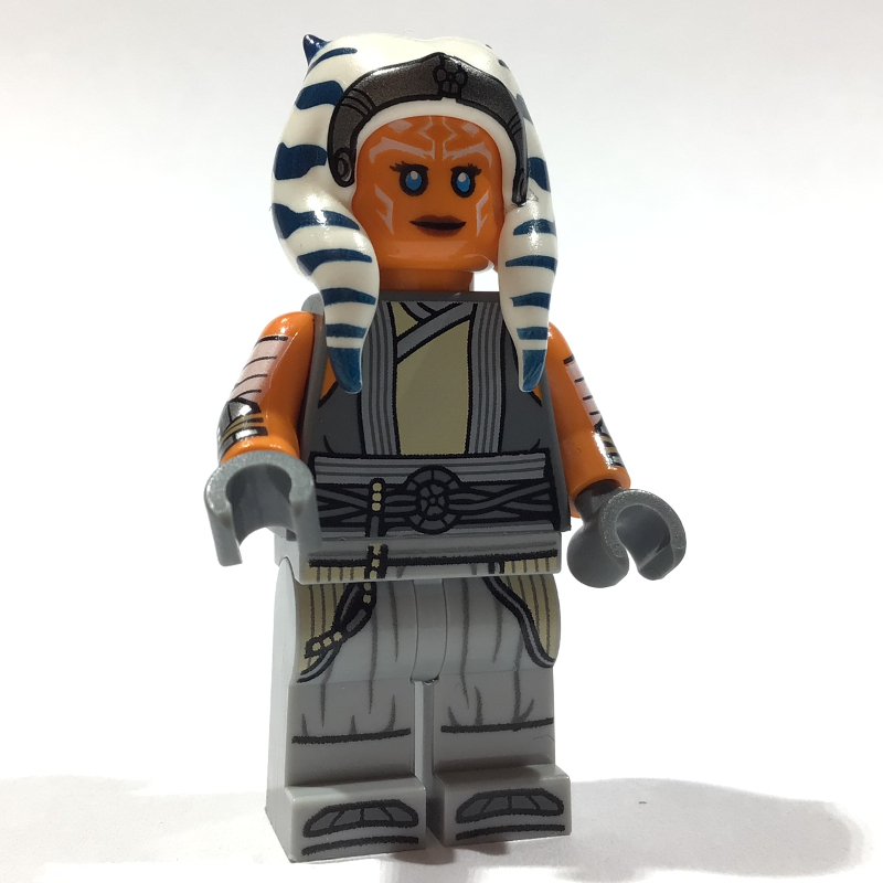 Lego Ahsoka Tano, Light Bluish Gray Robes