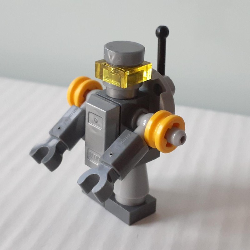 Lego Metalhead