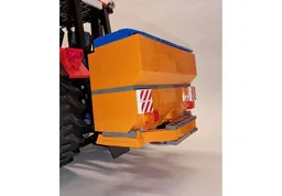 THREE-POINT SALT SPREADING MACHINE