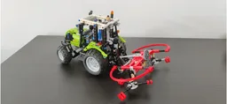 Shrinked 8284 Tractor