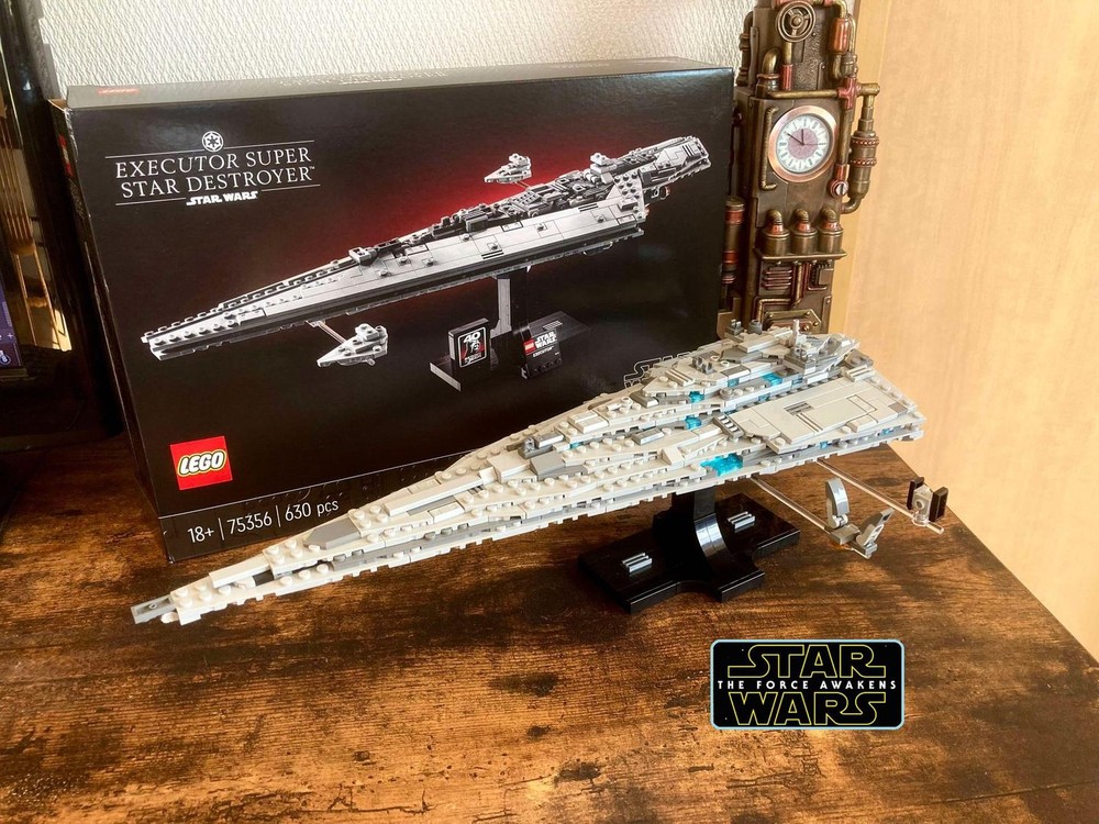 Lego First Order Finalizer StarDestroyer Midi Scale
