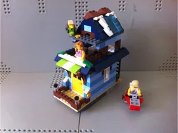 31063 Houseboat