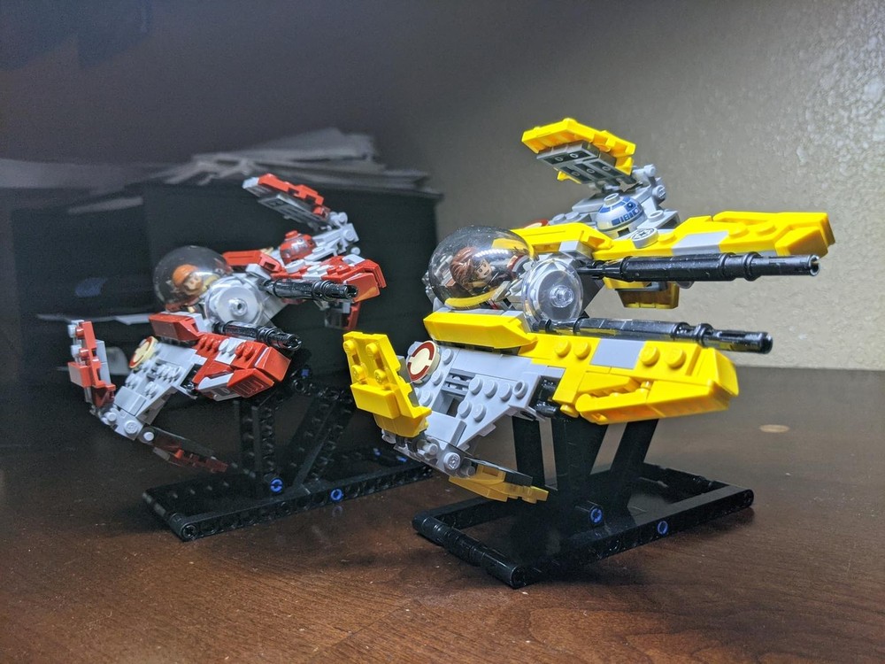 Lego ETA-2 Actis-Class Interceptors - Minifigure Scale - Anakin & Obi Wan