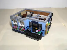 10246 - The Highlander Bar extensions