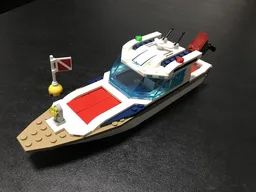Diving Yacht Modified - Engine (non-functional)