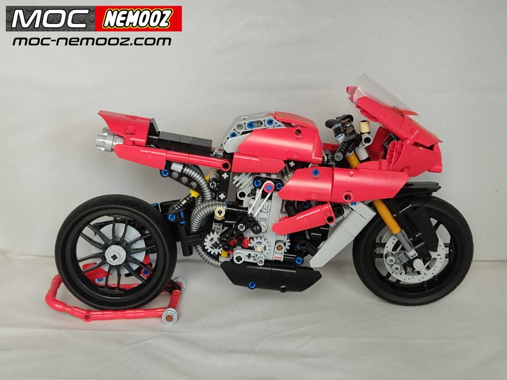 Lego DUCATI MHE V4
