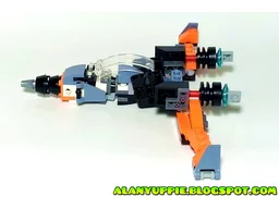 Transformer Dronebot version 2 from LEGO Creator set 31111: Cyber Drone