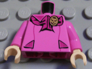 Lego Torso Harry Potter Professor Umbridge Pattern / Dark Pink Arms / Light Nougat Hands