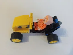 Quad with rear tilt steering